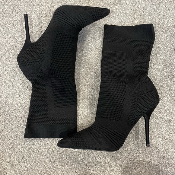 NY&Co black booties NWT - Picture 1 of 4